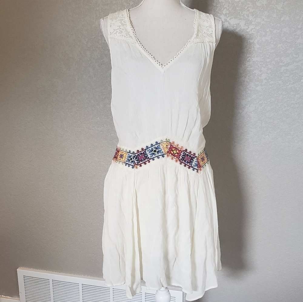 Free People single stich embroidered waist